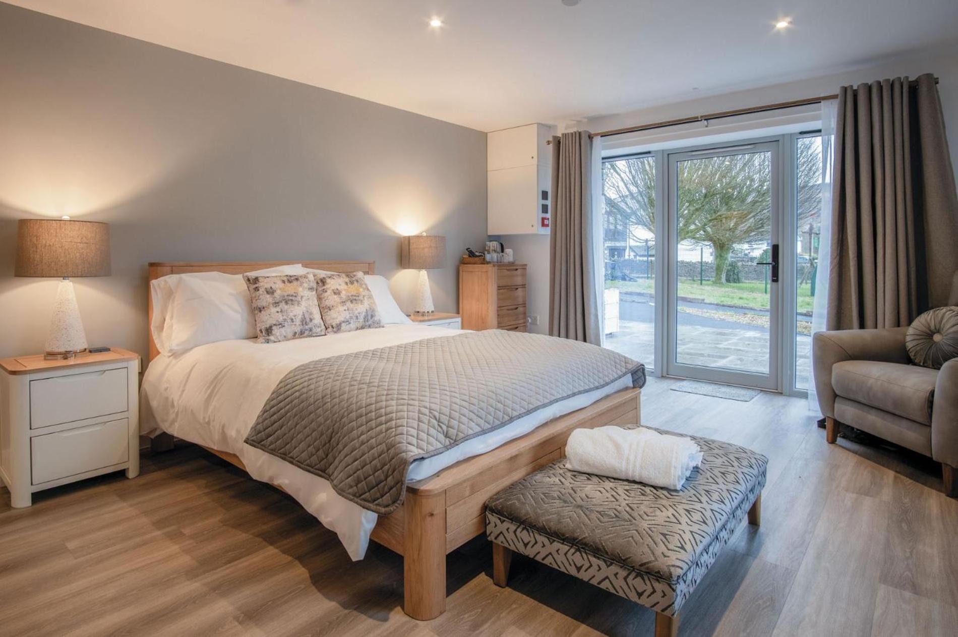 Suite 2 - Sleeping Giant Hotel - Pen Y Cae Inn เบรคอน ภายนอก รูปภาพ
